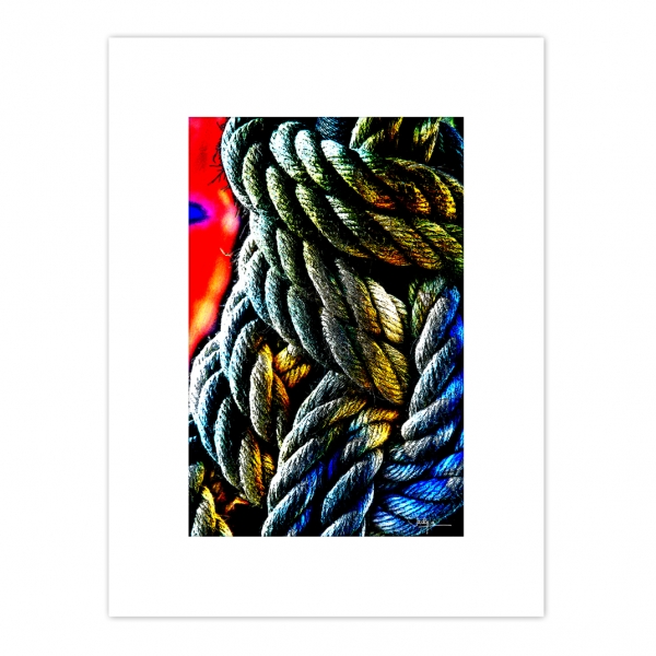 Illustration photographique, thème Marine, issue d’un travail sur l’image. Après tirage papier, mise en couleurs à l’aide de crayons gras.