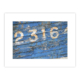 détail d'un chalutier en bois dans un cimetière de bateaux à Camaret sur Mer, 4 chiffres sur la coque, 2316